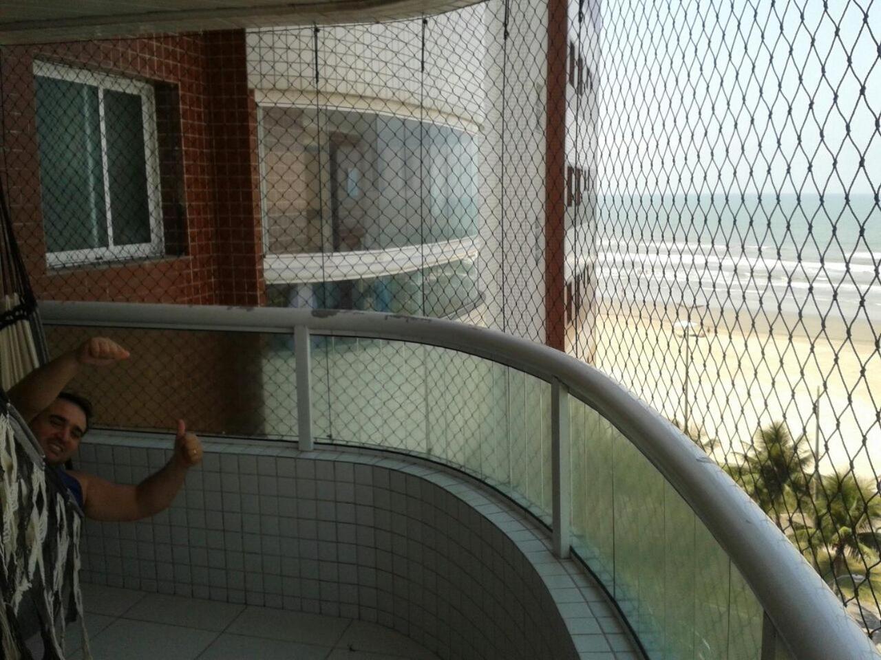 Frente Mar Piscina Churrasqueira Wifi Garagem Portaria 24Hs Leilighet Solemar Eksteriør bilde